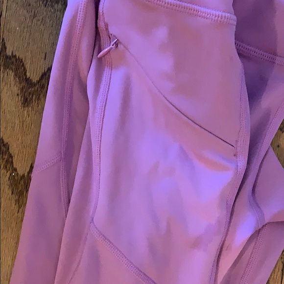 Athletes girl pink leggings! - Picture 3 of 5